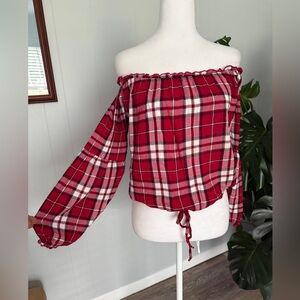 Hollister Red and White Plaid Shirt XS